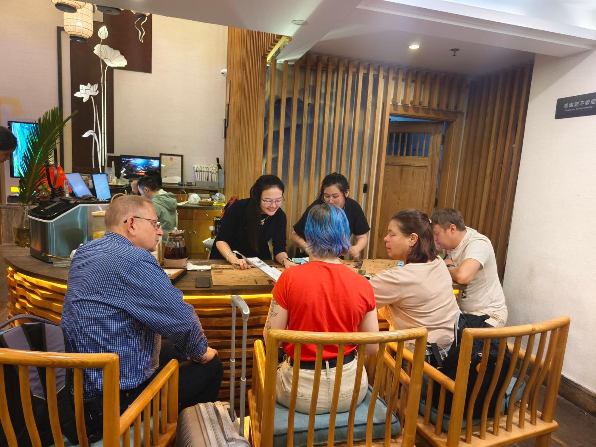 Xiangxi'S Love - Yangyun Hotel Чжанцзяцзе Экстерьер фото